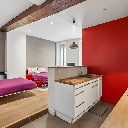 Cozy St Germain Apartment *